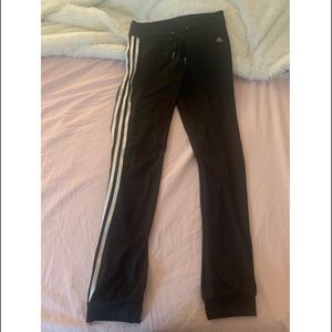 Adidas sports pants size M